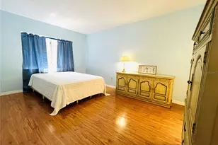 8651 10th St N, Saint Petersburg, FL 33702 - Photo 15