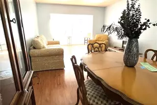 8651 10th St N, Saint Petersburg, FL 33702 - Photo 5