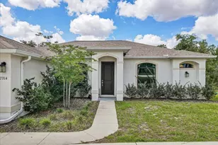 7314 Madrid Rd, Weeki Wachee, FL 34613 - Photo 3