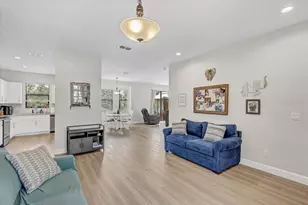 7314 Madrid Rd, Weeki Wachee, FL 34613 - Photo 7