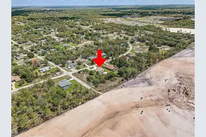 7314 Madrid Road, Weeki Wachee, FL 34613 - Photo 47