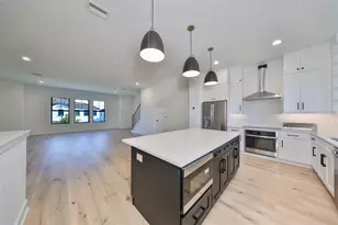 4324 W Gray St, Tampa, FL 33609 - Photo 5