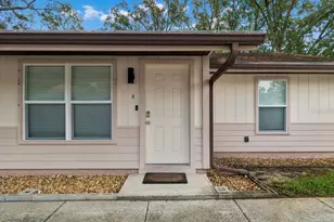 1812 Poinsettia Ave, Tarpon Springs, FL 34689 - Photo 3