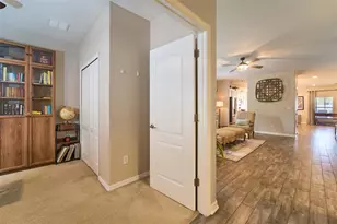 2802 Winglewood Cir, Lutz, FL 33558 - Photo 5