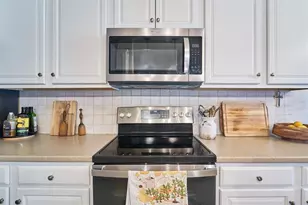 2802 Winglewood Cir, Lutz, FL 33558 - Photo 23