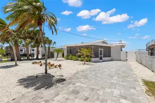 708 Sunset Cove, Madeira Beach, FL 33708 - Photo 7