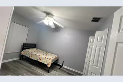 8423 Edgewater Place Boulevard, Tampa, FL 33615 - Photo 13
