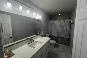 8423 Edgewater Pl Blvd, Tampa, FL 33615 - Photo 17