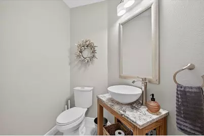 11115 Avery Oaks Drive, Tampa, FL 33625 - Photo 9