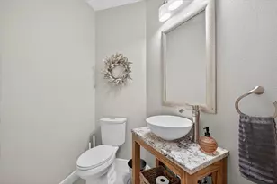 11115 Avery Oaks Dr, Tampa, FL 33625 - Photo 9