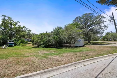 615 N Glenwood Avenue, Clearwater, FL 33755 - Photo 41