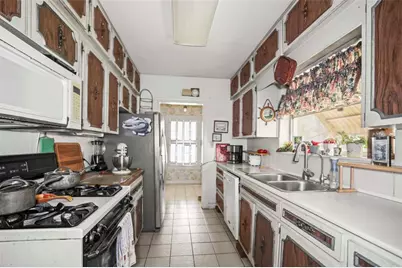 615 N Glenwood Avenue, Clearwater, FL 33755 - Photo 9