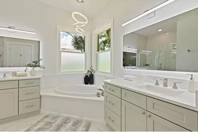 3502 Sam Allen Oaks Circle, Plant City, FL 33565 - Photo 21