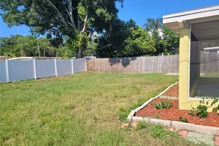 10385 111th Pl, Largo, FL 33773 - Photo 23