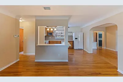 4558 25th Avenue N, Saint Petersburg, FL 33713 - Photo 3