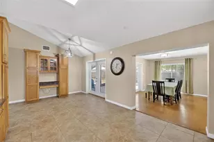 2078 Shadow Pine Dr, Brandon, FL 33511 - Photo 15