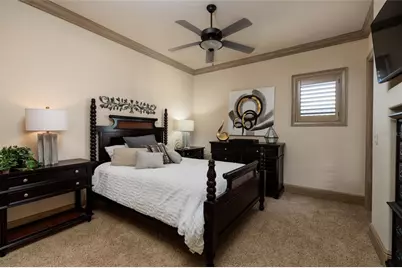 200 Brightwaters Boulevard NE, Saint Petersburg, FL 33704 - Photo 33