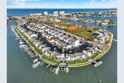 169 Medallion Boulevard #E, Madeira Beach, FL 33708 - Photo 21