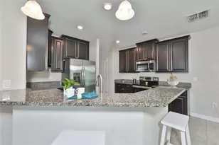 1922 Citrus Lake Ct, Ruskin, FL 33570 - Photo 9