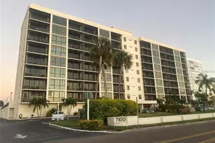 7100 Sunshine Skyway Ln S, Saint Petersburg, FL 33711 - Photo 1