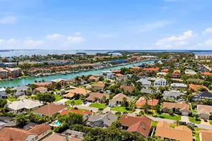 631 De Soto Dr, Tierra Verde, FL 33715 - Photo 59