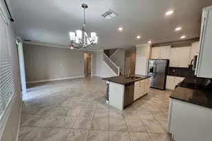25188 Lambrusco Loop, Lutz, FL 33559 - Photo 13