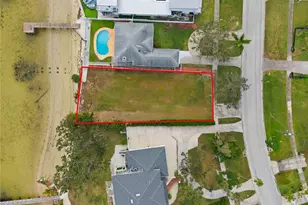 6043 Bayou Grande Blvd NE, Saint Petersburg, FL 33703 - Photo 9