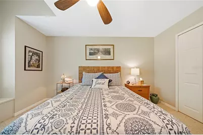 961 Live Oak Avenue NE, Saint Petersburg, FL 33703 - Photo 5