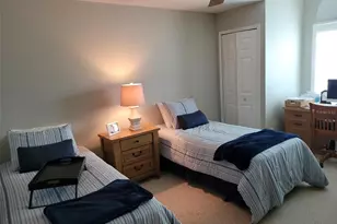 961 Live Oak Ave NE, Saint Petersburg, FL 33703 - Photo 13