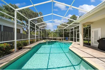 961 Live Oak Avenue NE, Saint Petersburg, FL 33703 - Photo 49
