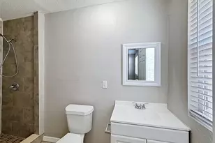 1913 W Hanna Ave, Tampa, FL 33604 - Photo 21