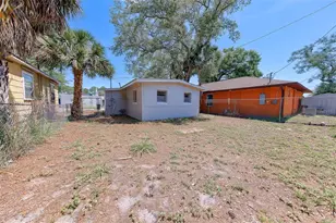 2534 Irving Ave S, Saint Petersburg, FL 33712 - Photo 23