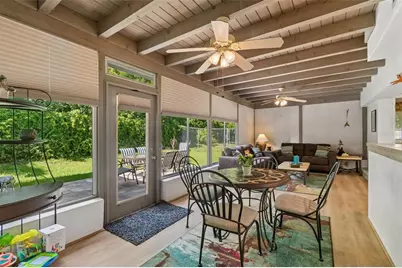 1251 Holiday Drive, Tarpon Springs, FL 34689 - Photo 15
