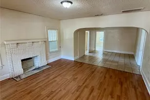 750 38th Ave S, Saint Petersburg, FL 33705 - Photo 5