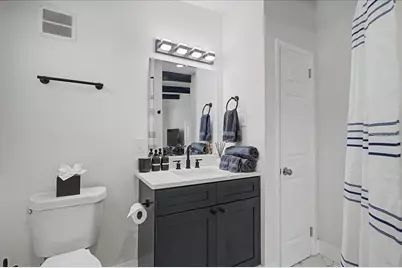 7812 Rideout Road, Tampa, FL 33619 - Photo 39