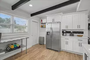 7812 Rideout Rd, Tampa, FL 33619 - Photo 23