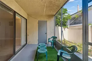4745 Puritan Cir, Tampa, FL 33617 - Photo 23