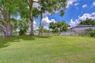 38235 Boxwood Dr, Zephyrhills, FL 33542 - Photo 35