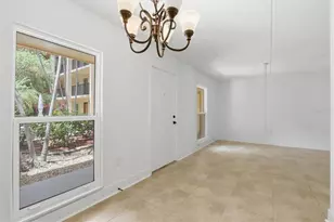 8911 Blind Pass Rd, Saint Pete Beach, FL 33706 - Photo 17