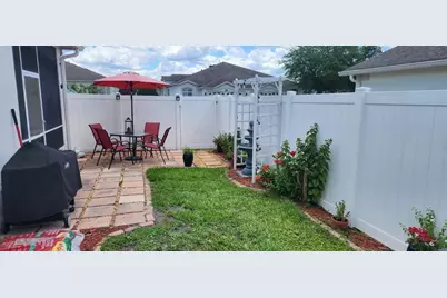 30114 Emmetts Court, Wesley Chapel, FL 33543 - Photo 25