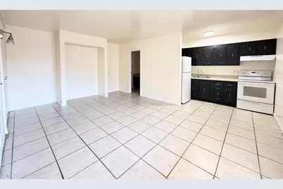 3301 58th Avenue S #211, Saint Petersburg, FL 33712 - Photo 3