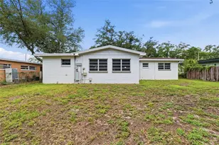 7815 Pine Hill Dr, Tampa, FL 33617 - Photo 29