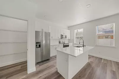 1905 E 23rd Avenue, Tampa, FL 33605 - Photo 9