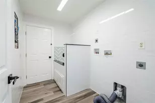 2348 Messenger Cir, Safety Harbor, FL 34695 - Photo 21