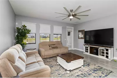 9918 Ivory Drive, Ruskin, FL 33573 - Photo 5