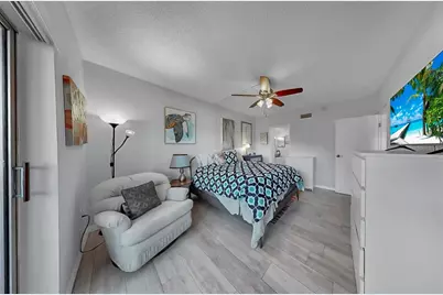 7321 Central Avenue #307, Saint Petersburg, FL 33710 - Photo 15