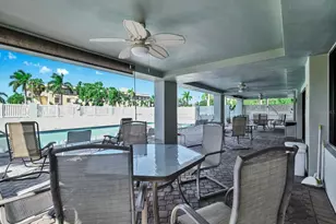 7321 Central Ave, Saint Petersburg, FL 33710 - Photo 25