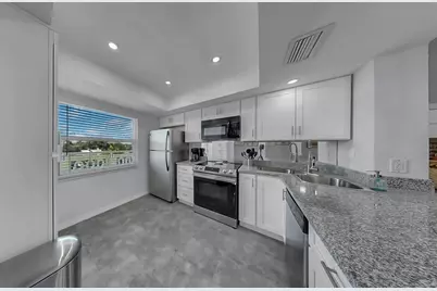 7321 Central Avenue #307, Saint Petersburg, FL 33710 - Photo 3