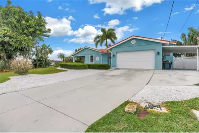 4911 Palmetto Point Drive, Palmetto, FL 34221 - Photo 3