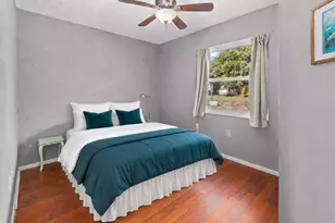 5723 Deer Hollow Trail, Sarasota, FL 34232 - Photo 9